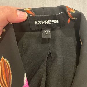 Express floral blazer. Worn less than 5 times.